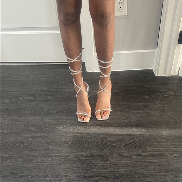 Shoes - Elegant White Strappy Heels​
